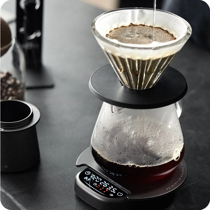 MagAttach Coffee Scale with Versatile Features